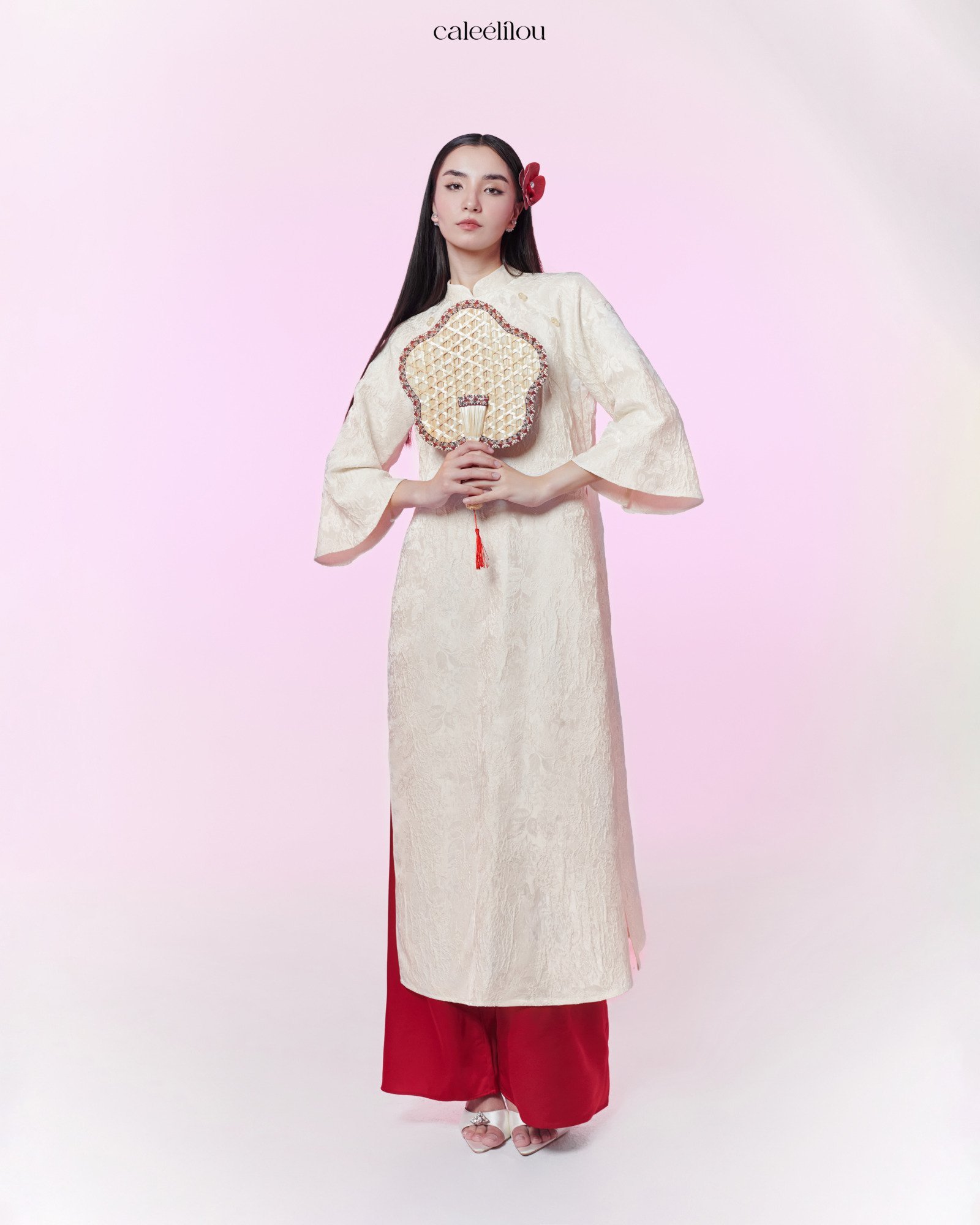 Áo Dài Tú Cẩm